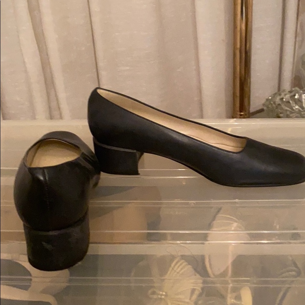 Black shoes